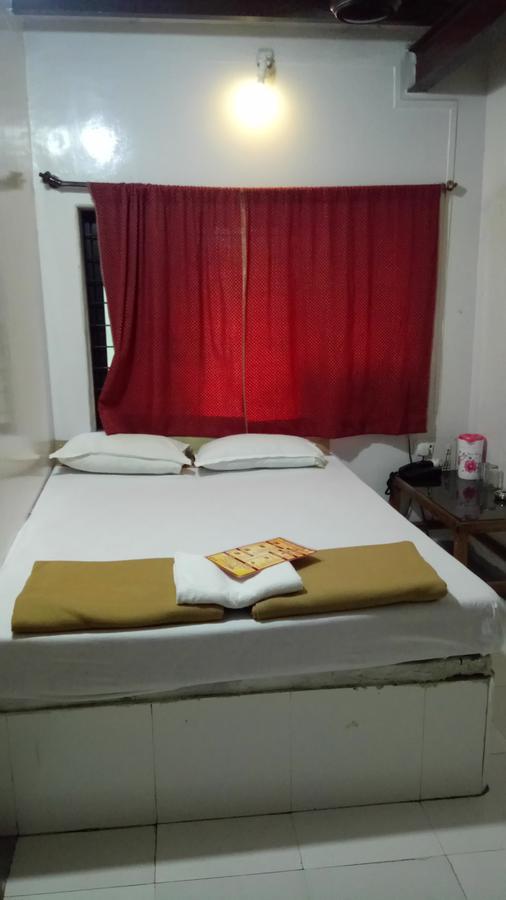 Hotel Ashoka Lonavala Eksteriør billede