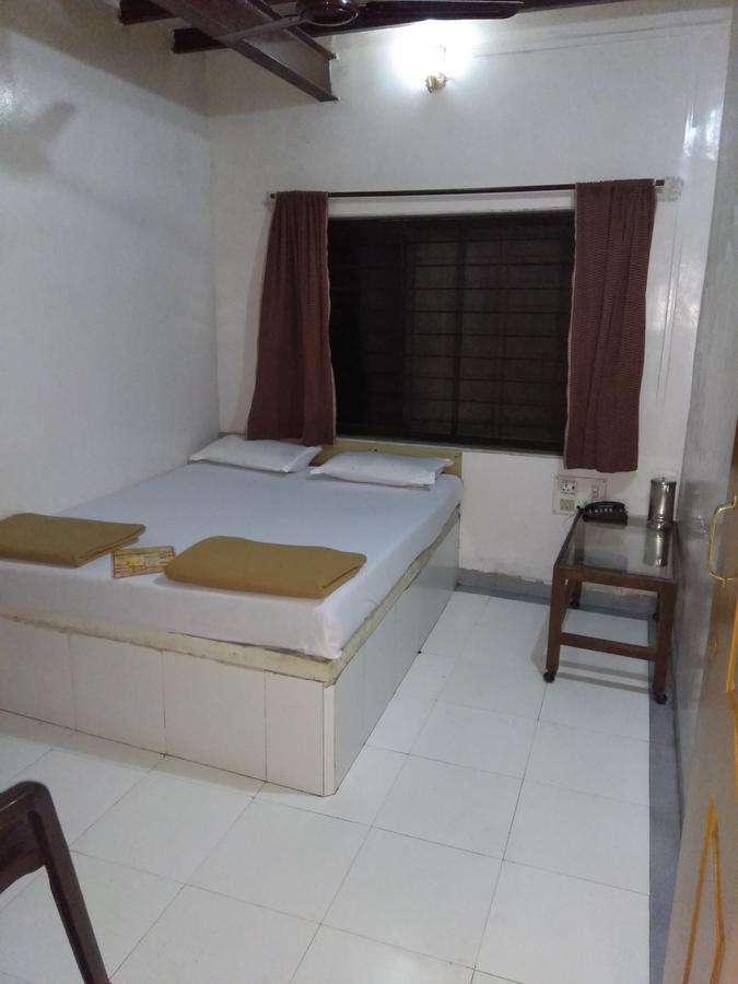 Hotel Ashoka Lonavala Eksteriør billede